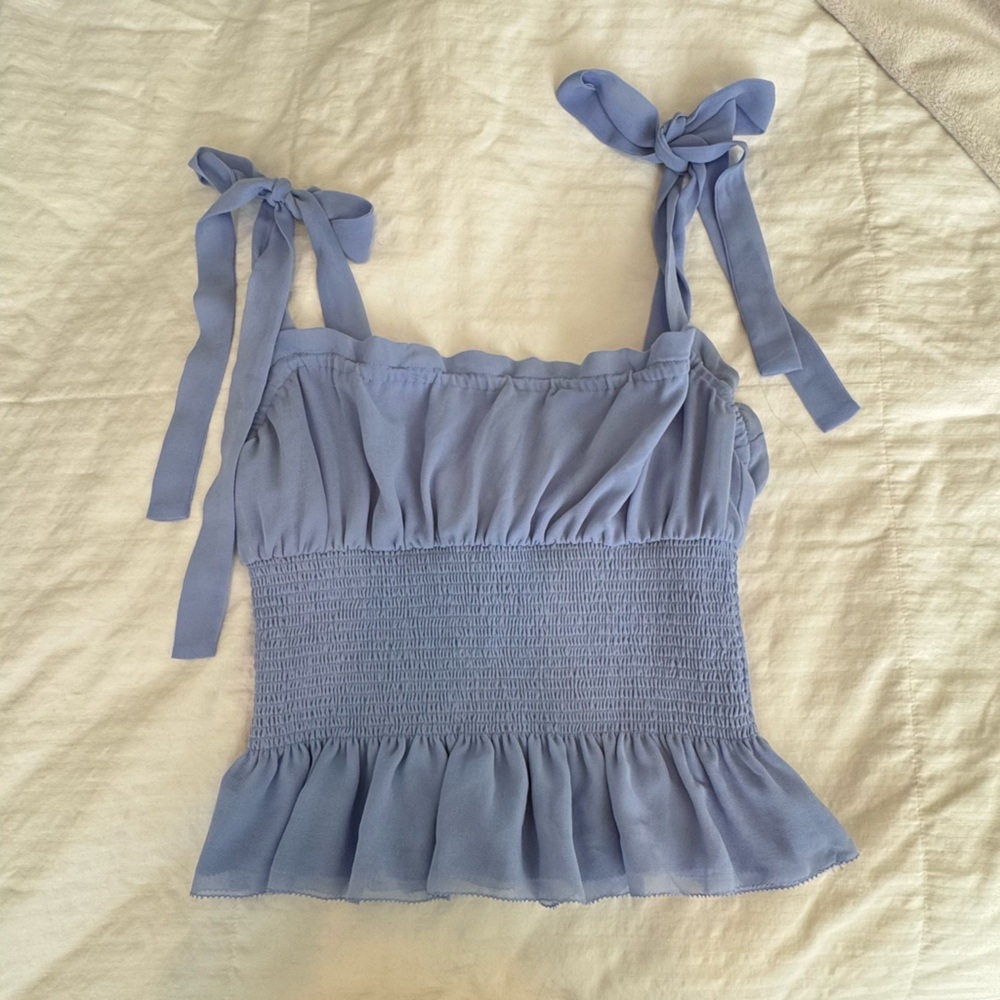 Aritzia Wilfred Lavender Smocked Crop Top w/ Self Tie Straps - SMALL